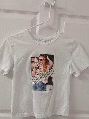 Kids White 'Surprised' Graphic Tee Size M